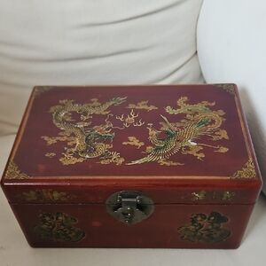 Vintage Asian jewerly Box With Dragon And Phoenix